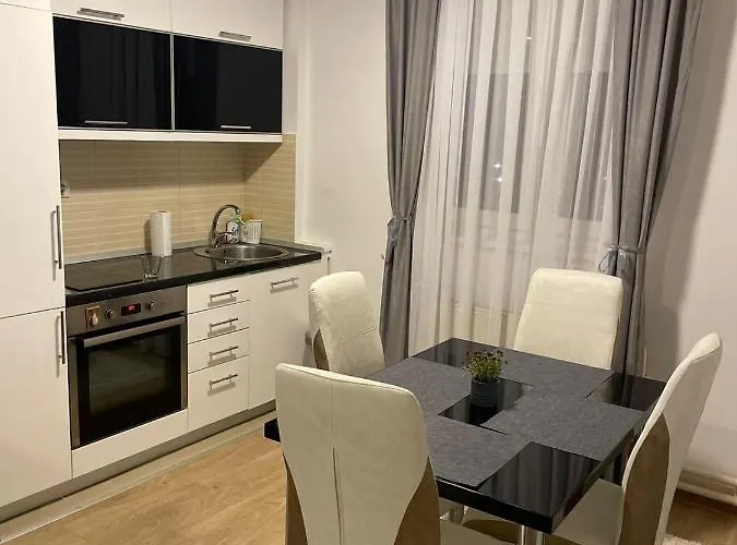 Trg In Vrnjačka Banja